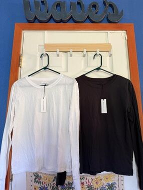 Unsubscribed White or Black Crewneck Tee New with Tag, Less is More